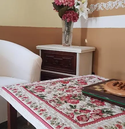 The Flowers Rose 아파트 Piano di Follo